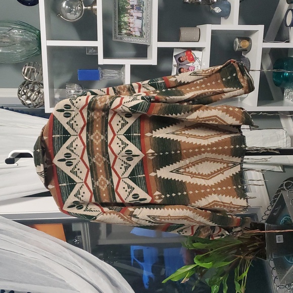 Sweet GenerisvAztec Patterned Jacket - Picture 7 of 10